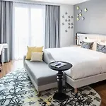 Frankfurt City Center Design Studio Apartments