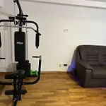 2-Zimmer Wohnung Mit Gym/Office