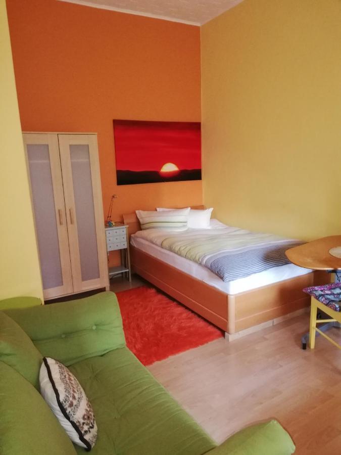 Bed & Breakfast Acasa 2*