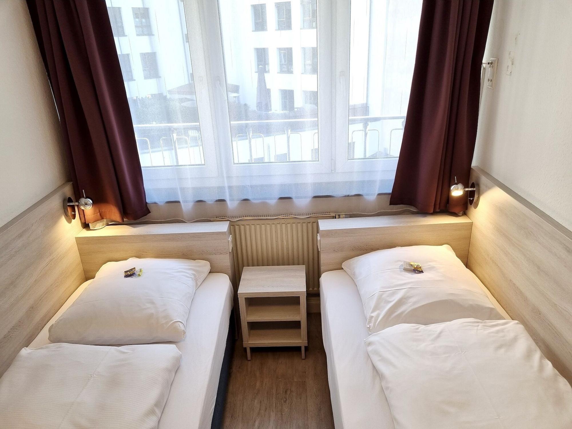 Adler Frankfurt 3* Frankfurt am Main