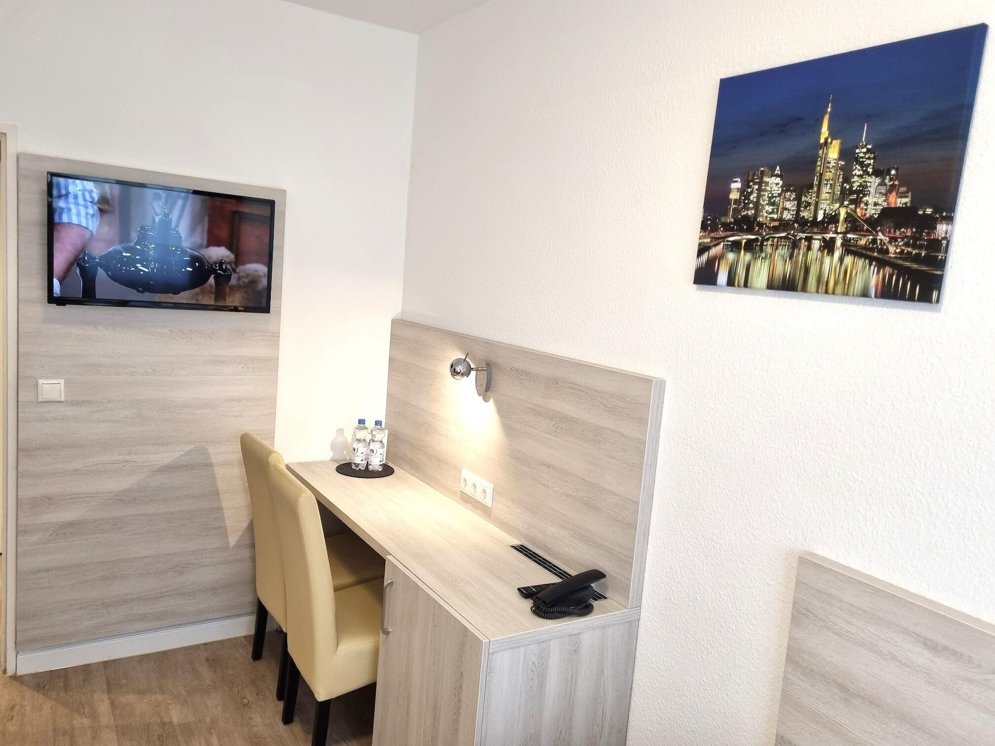 Adler Frankfurt