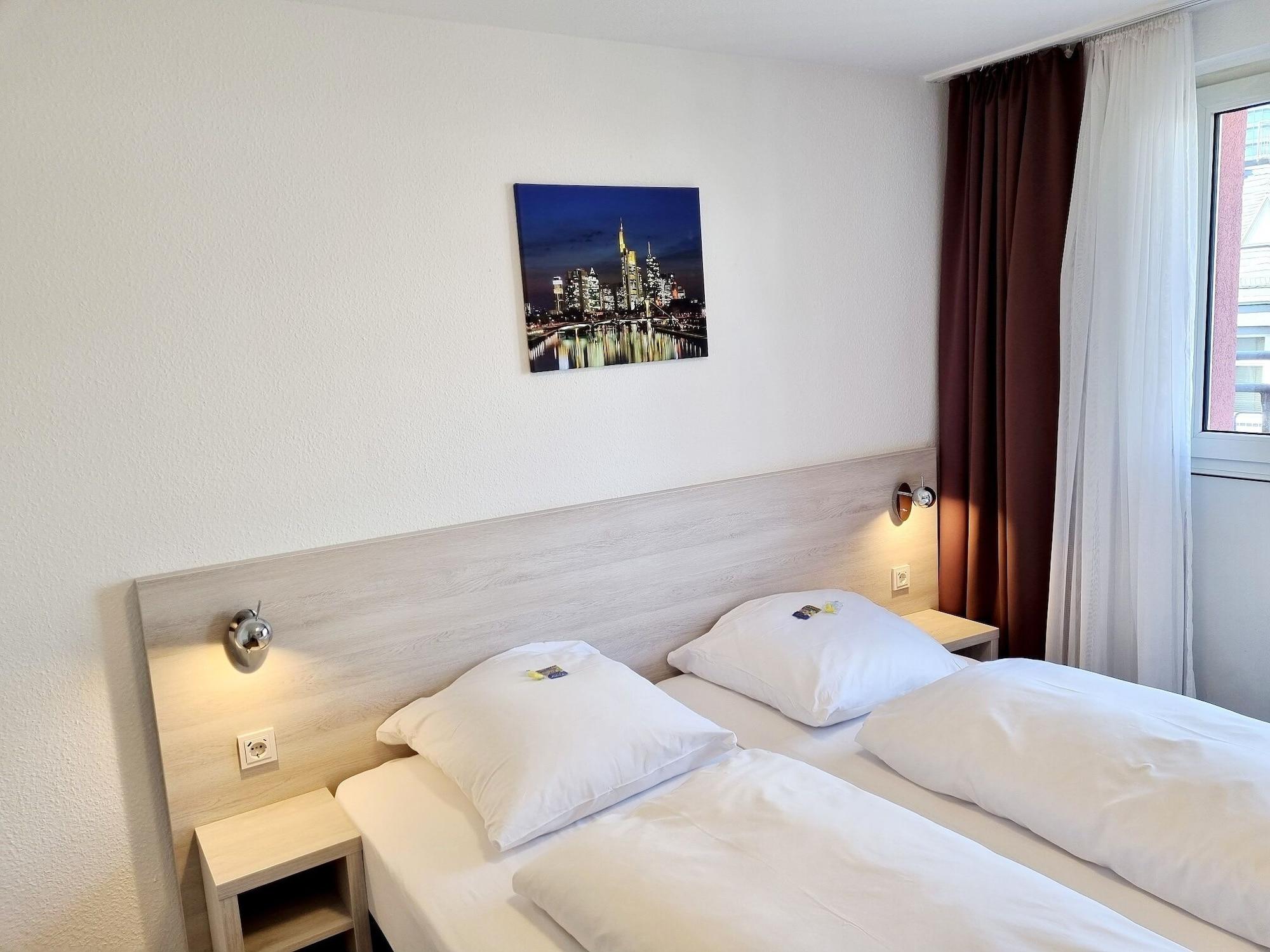 Adler Frankfurt Hotel 3*