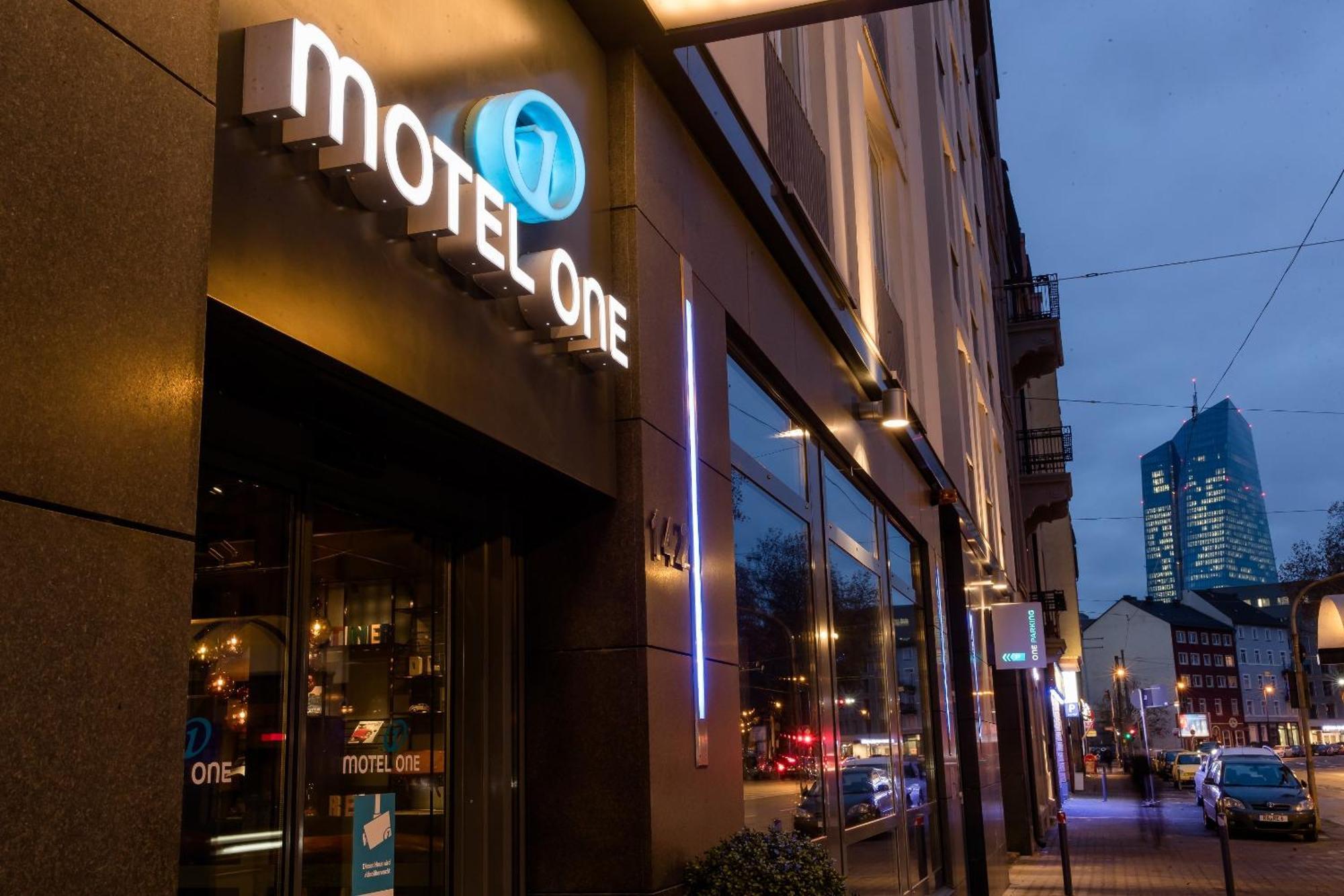 Hotel One Frankfurt-eastside 3*