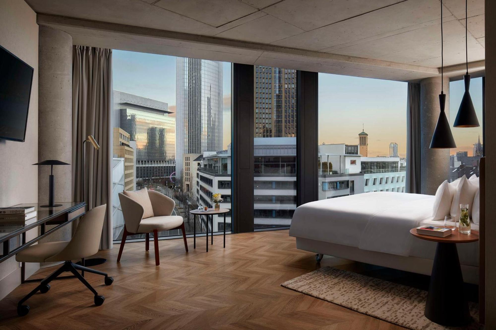 Nh Collection Frankfurt Spin Tower
