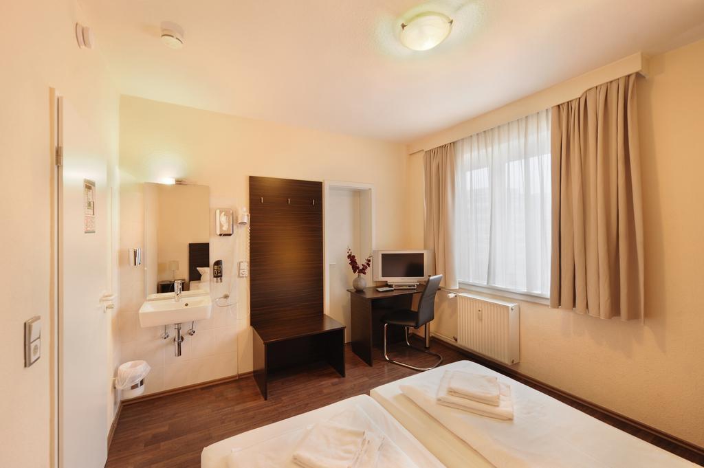 Hotel Fair Frankfurt - Europaallee Messe Fráncfort del Meno