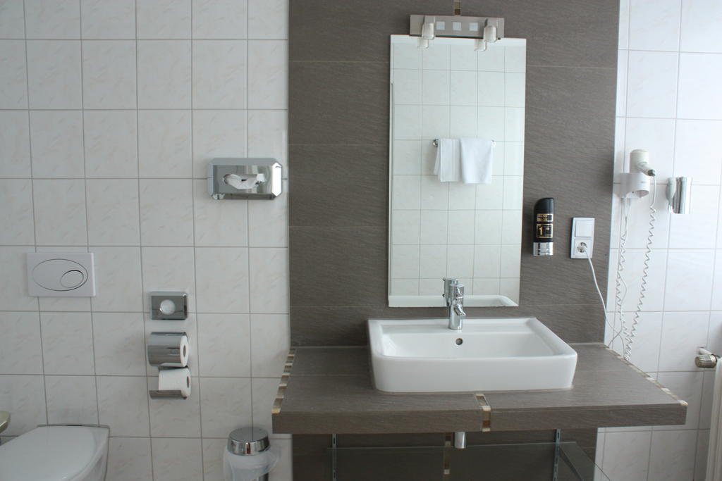 Hotel Fair Frankfurt - Europaallee Messe