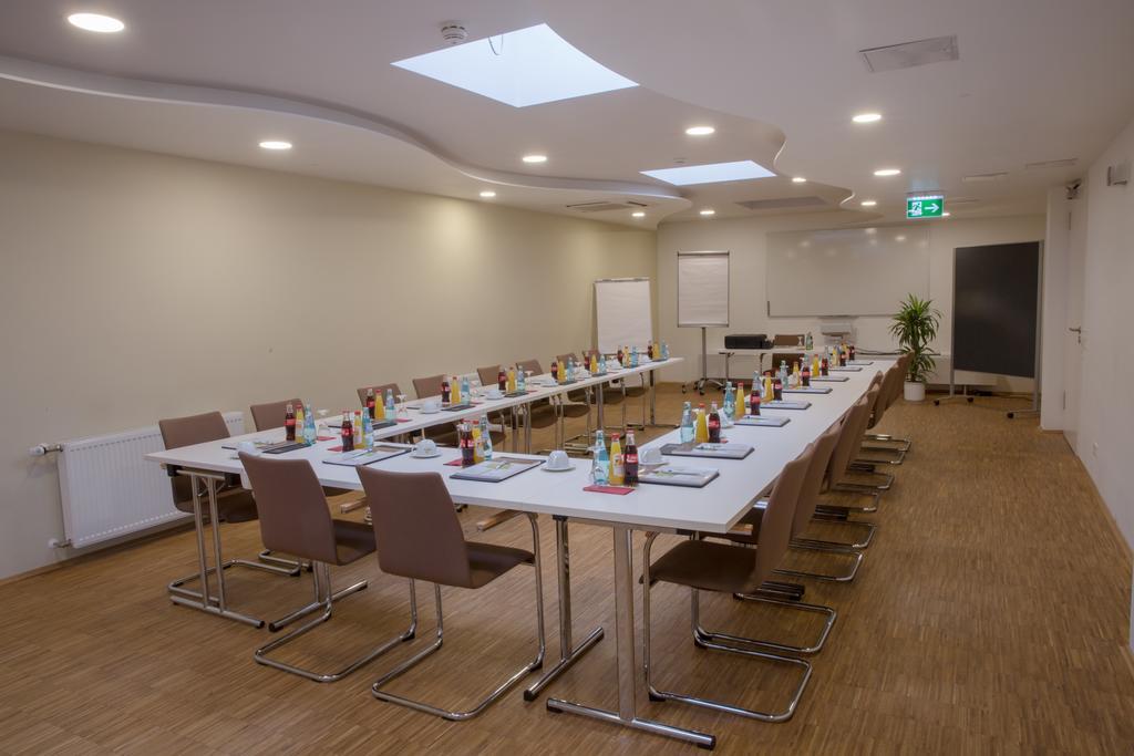 Hotel Trip Inn Goethe Hotel Messe 3*