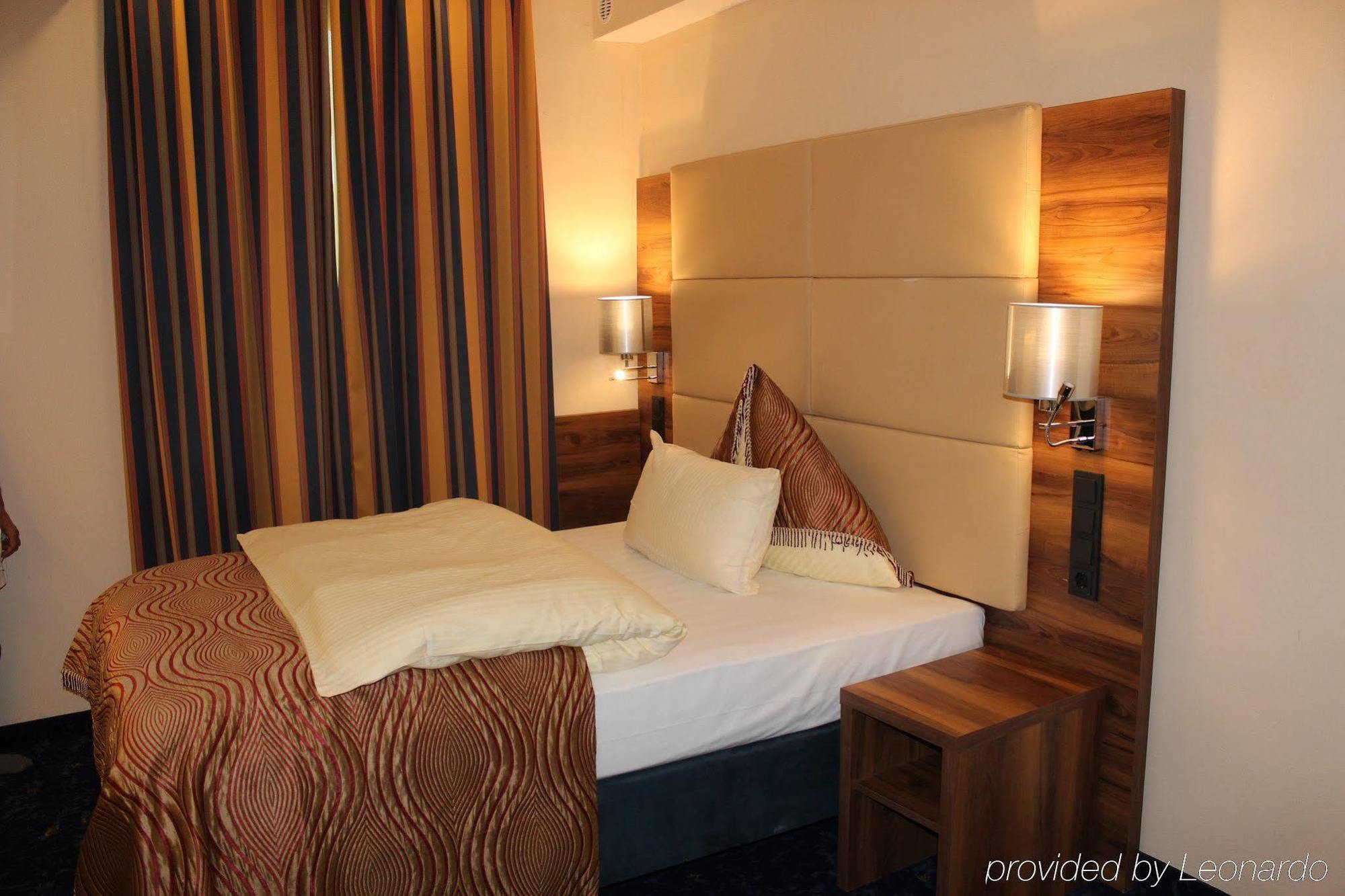 Grand Empire