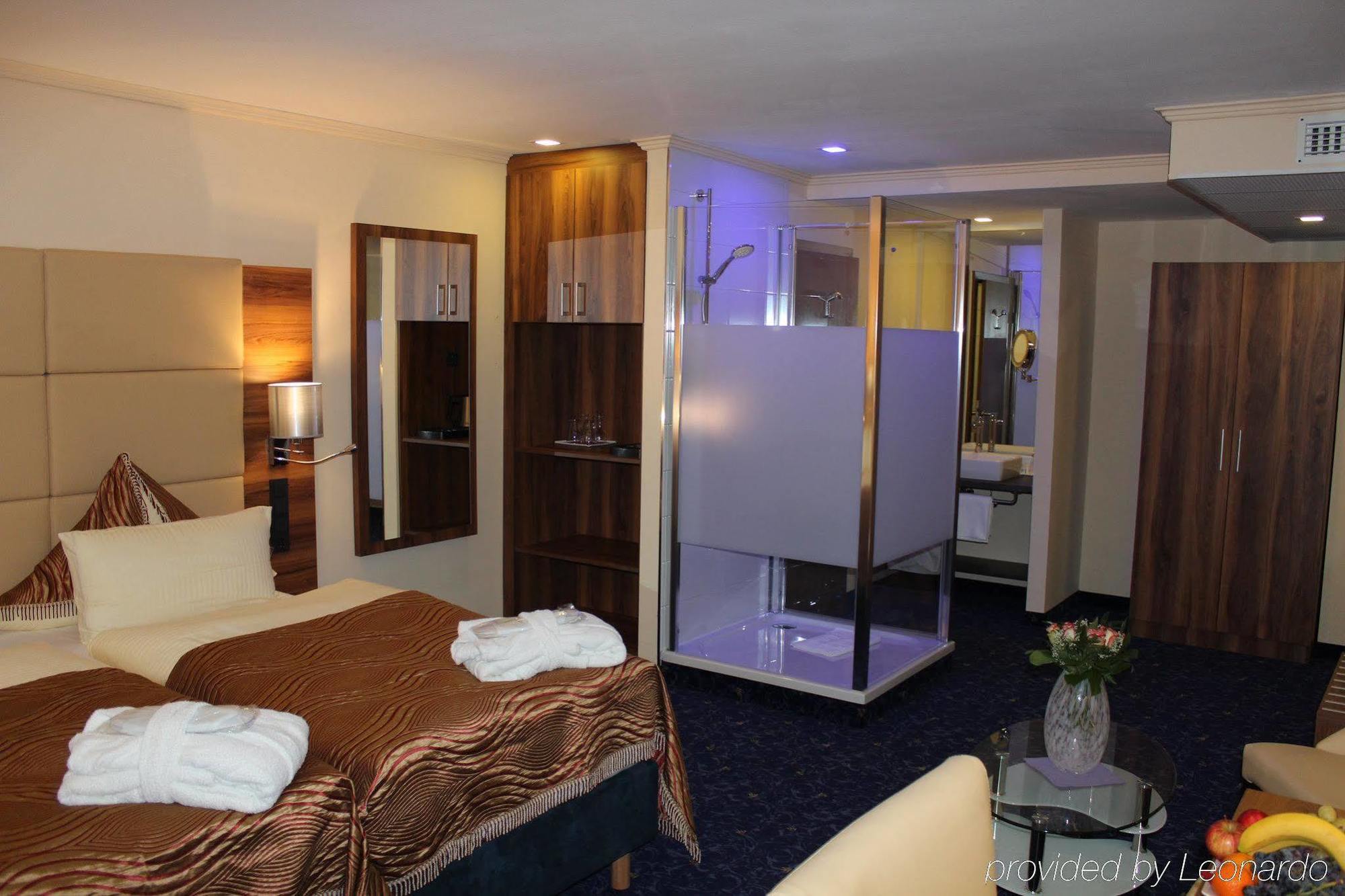 Hotel Grand Empire
