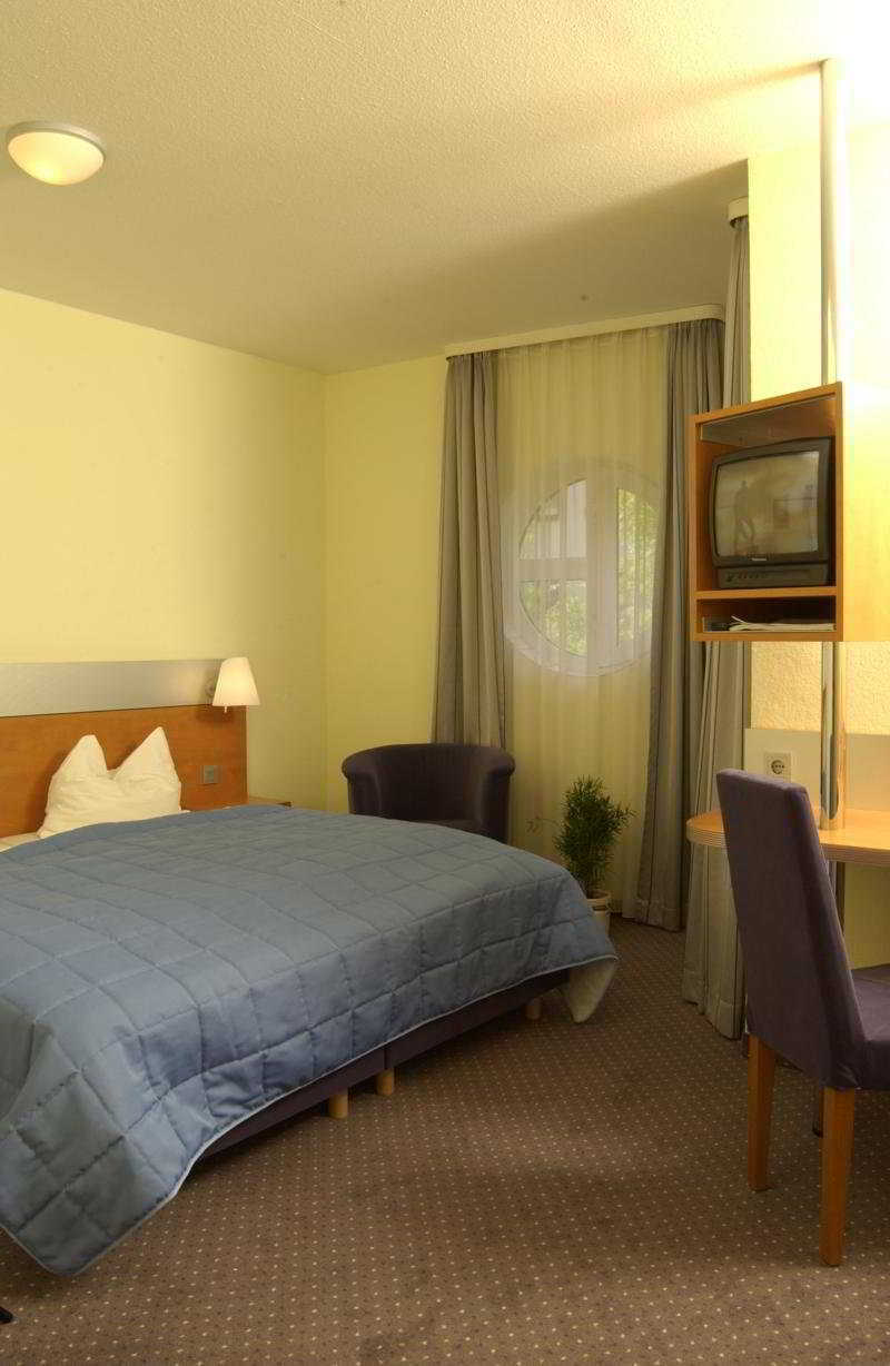 Hotel Senator 3*