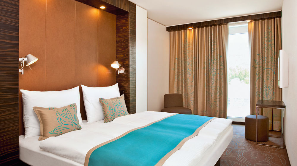 Hotel One Frankfurt-eastside 3*