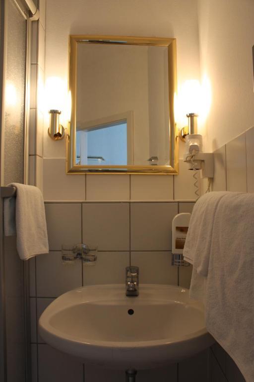 Aparthotel City Centre Neue Kräme Am Römer 3*