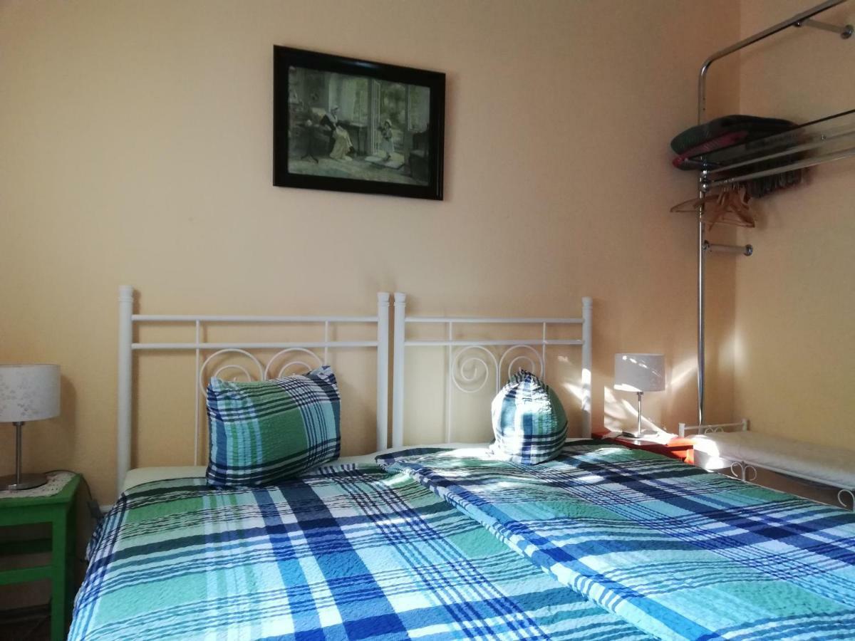Bed & Breakfast Acasa 2*