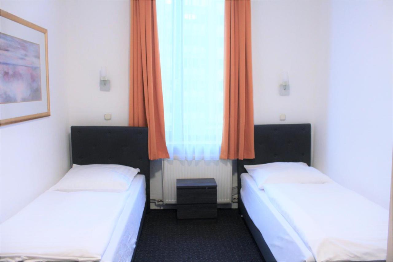 Frankair Star Frankfurt Hotel 2*