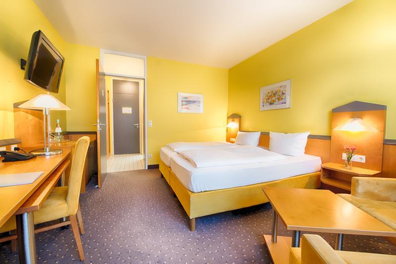 Plaza & Living Frankfurt Hotel