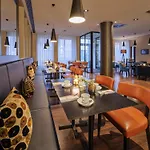 Adina Apartment Hotel Frankfurt Neue Oper