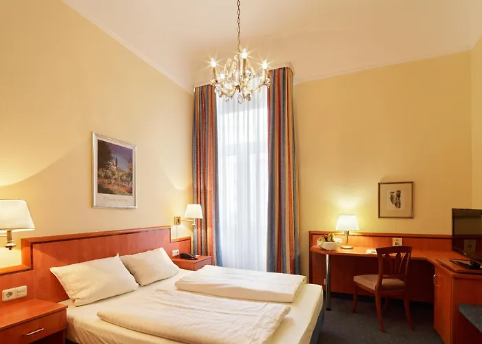 Hotel National