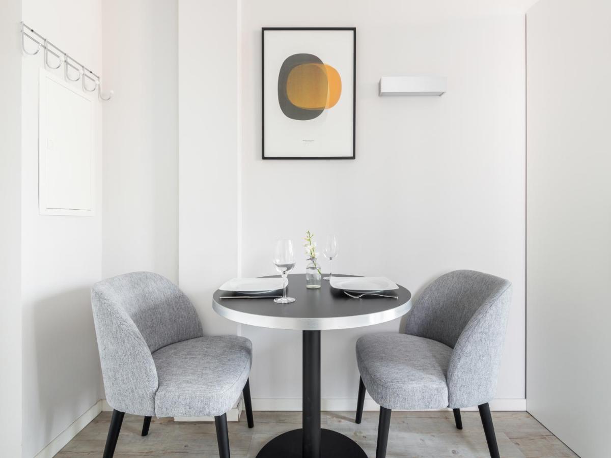 Numa Frankfurt Blau 4*