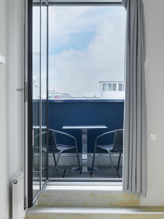 Numa Frankfurt Blau 4*