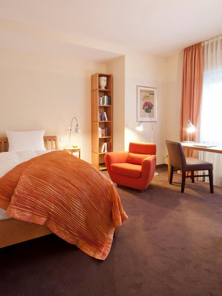 Bio-hotel Orange 3*