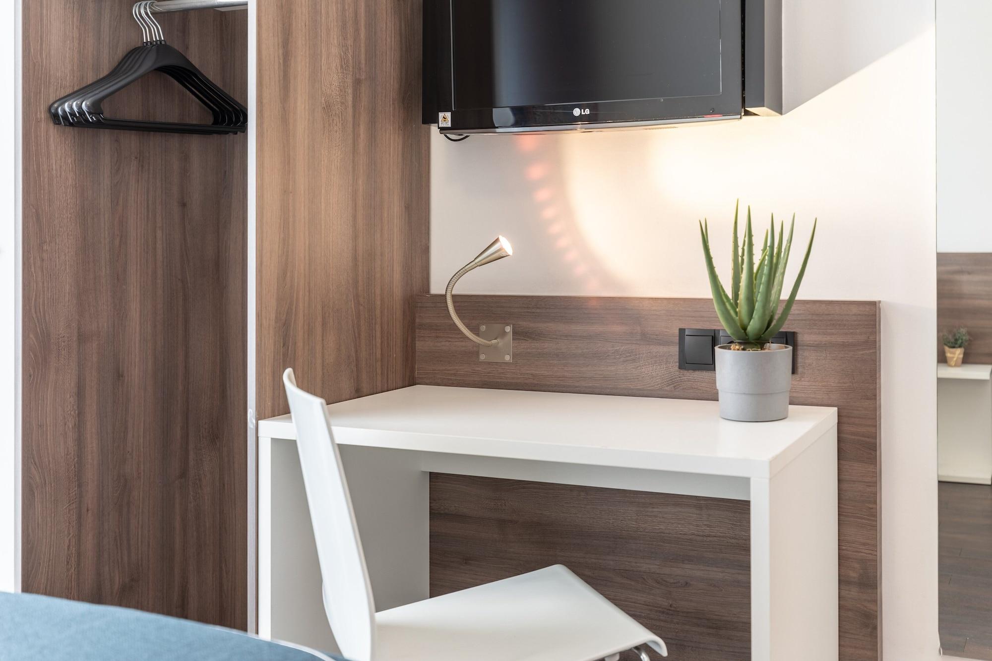 Hotel Continental Frankfurt 3*