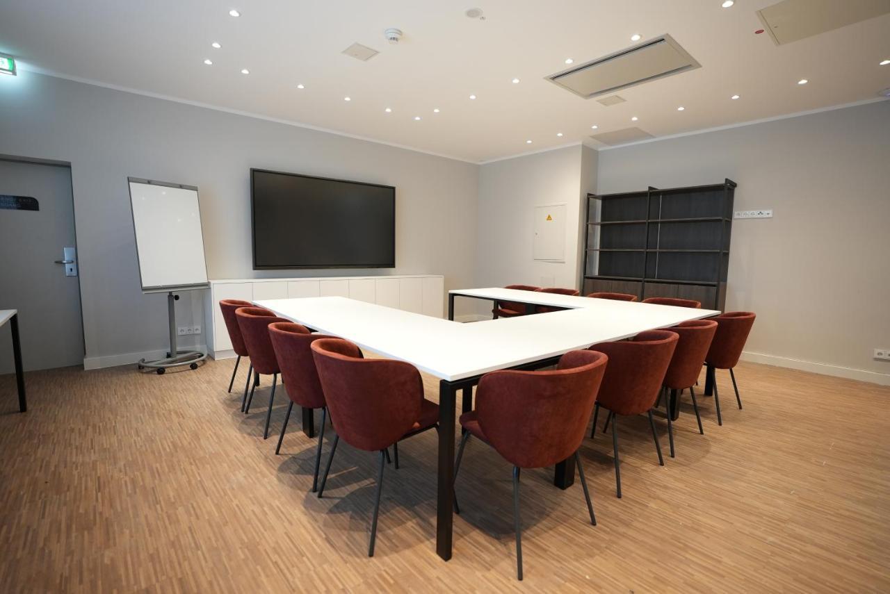 Aparthotel Boutique Kaiser - & 4*