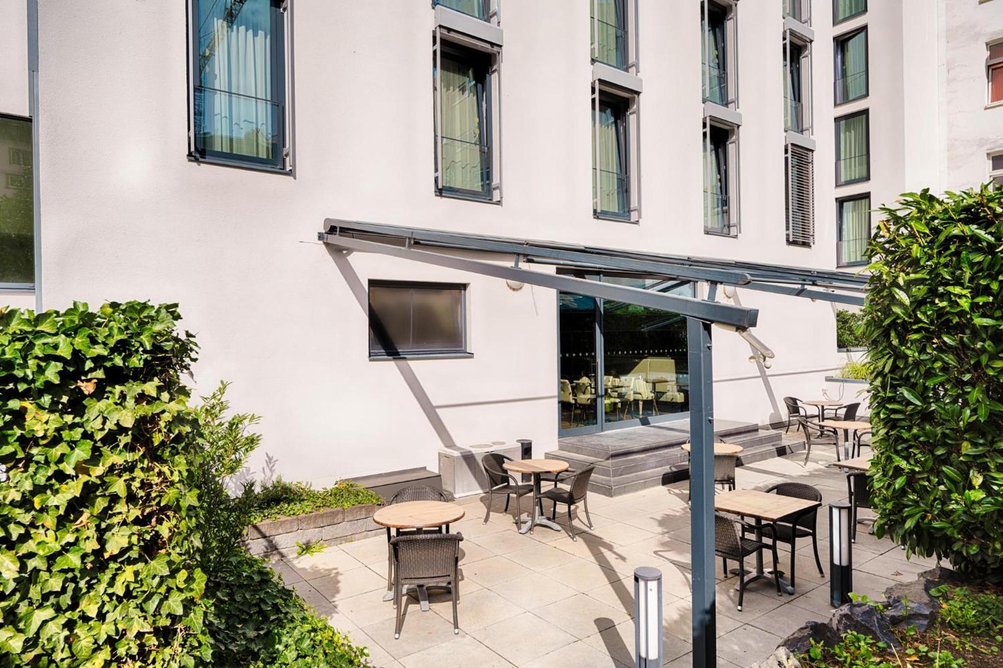 Premier Frankfurt Europaviertel Hotel