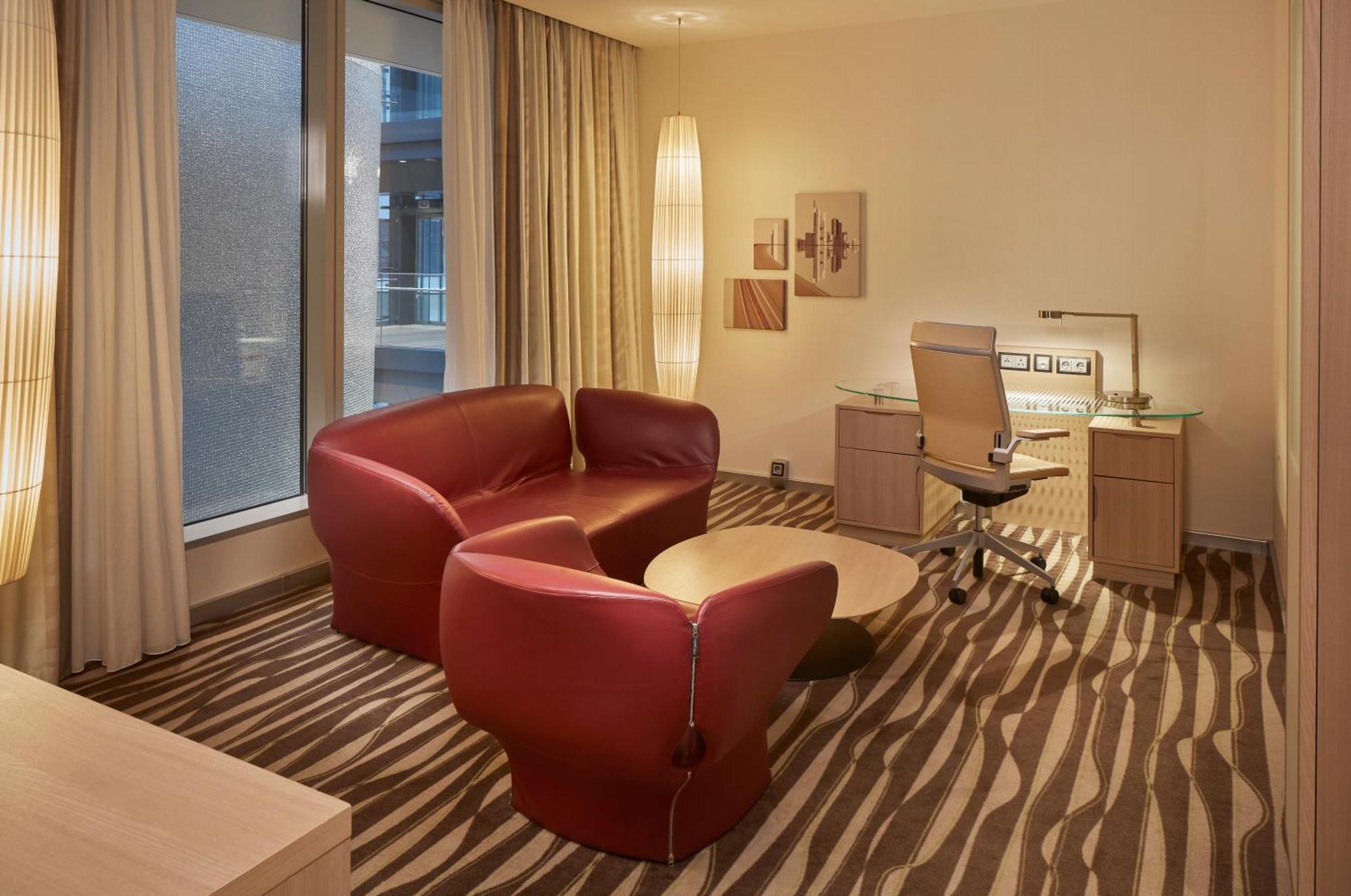 Hilton Frankfurt Airport 4* Frankfurt am Main