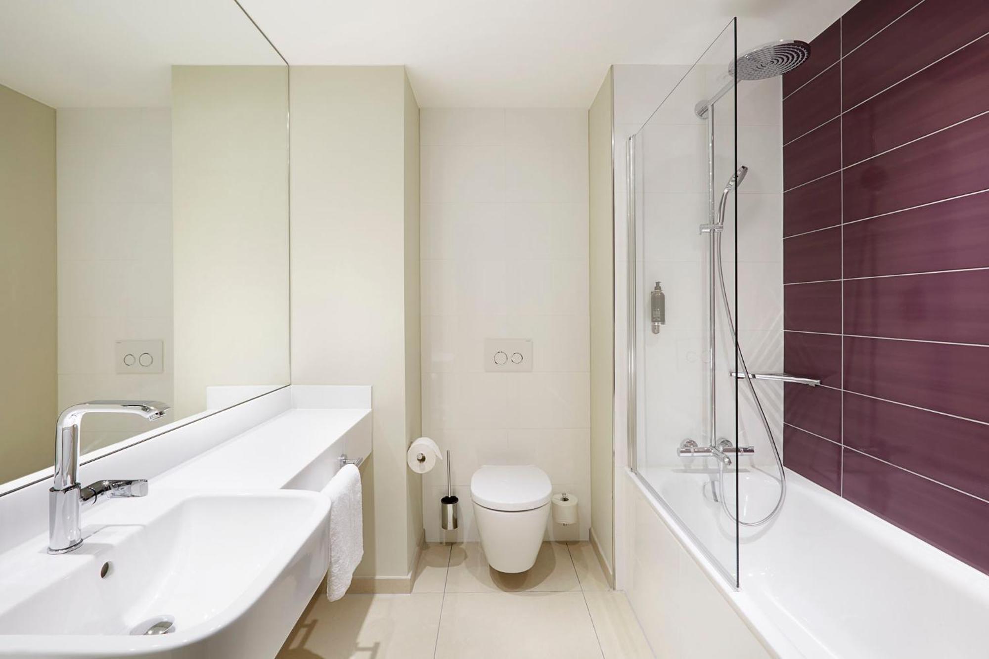 Premier Frankfurt Messe Hotel 3*