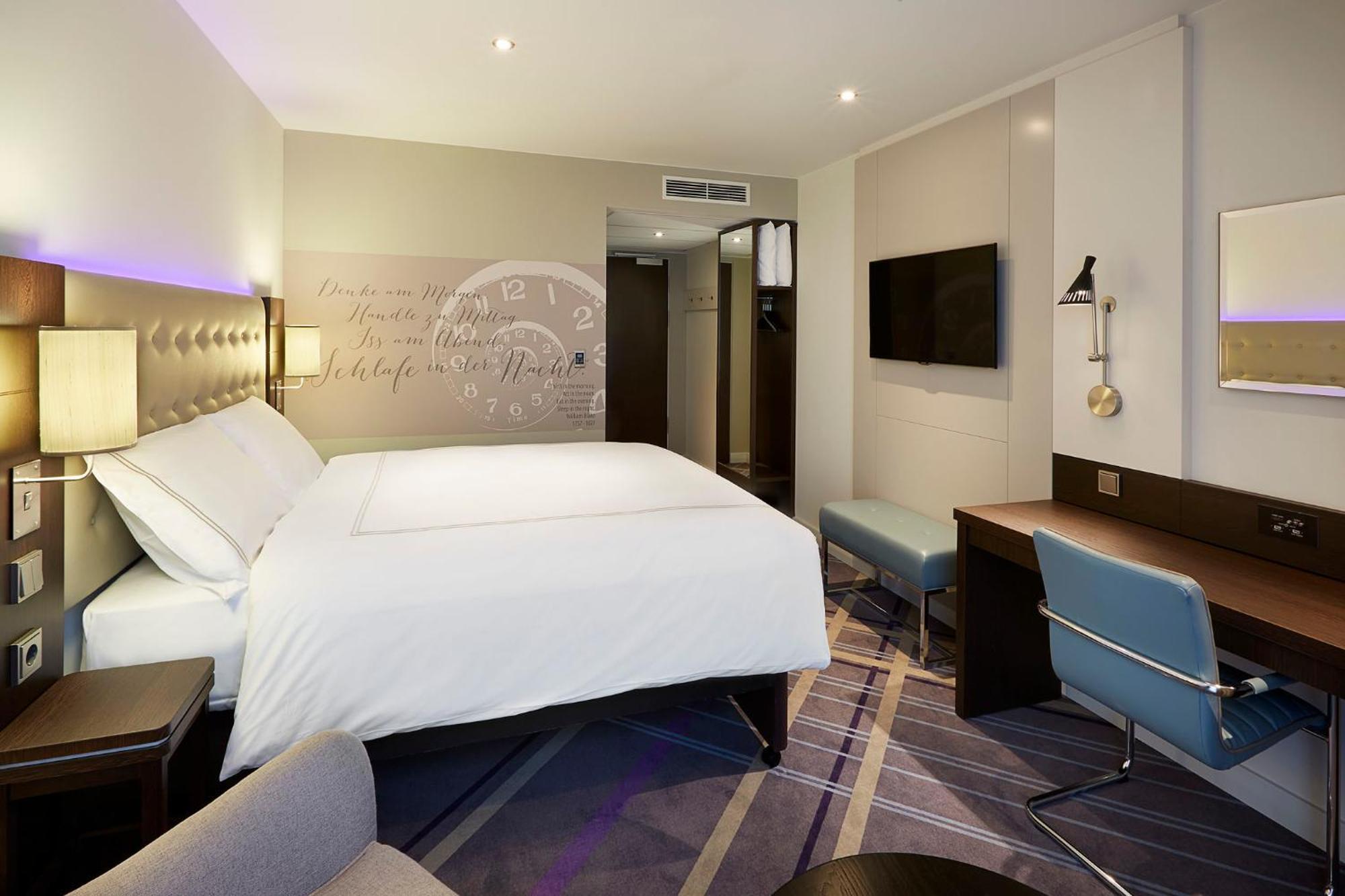 Premier Frankfurt Messe Hotel 3*