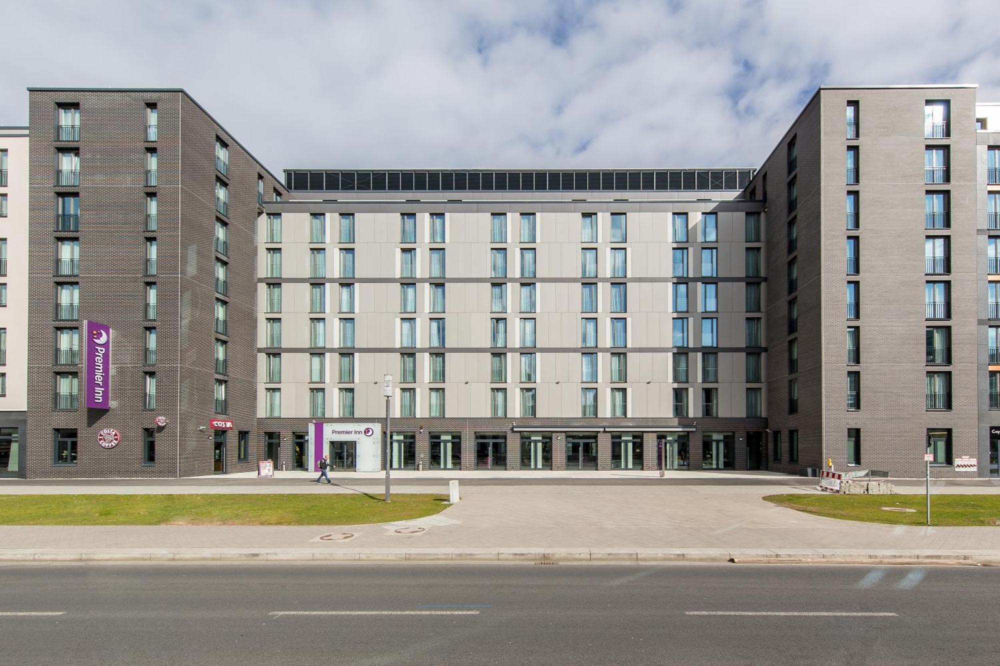 Hotel Premier Frankfurt Messe 3*