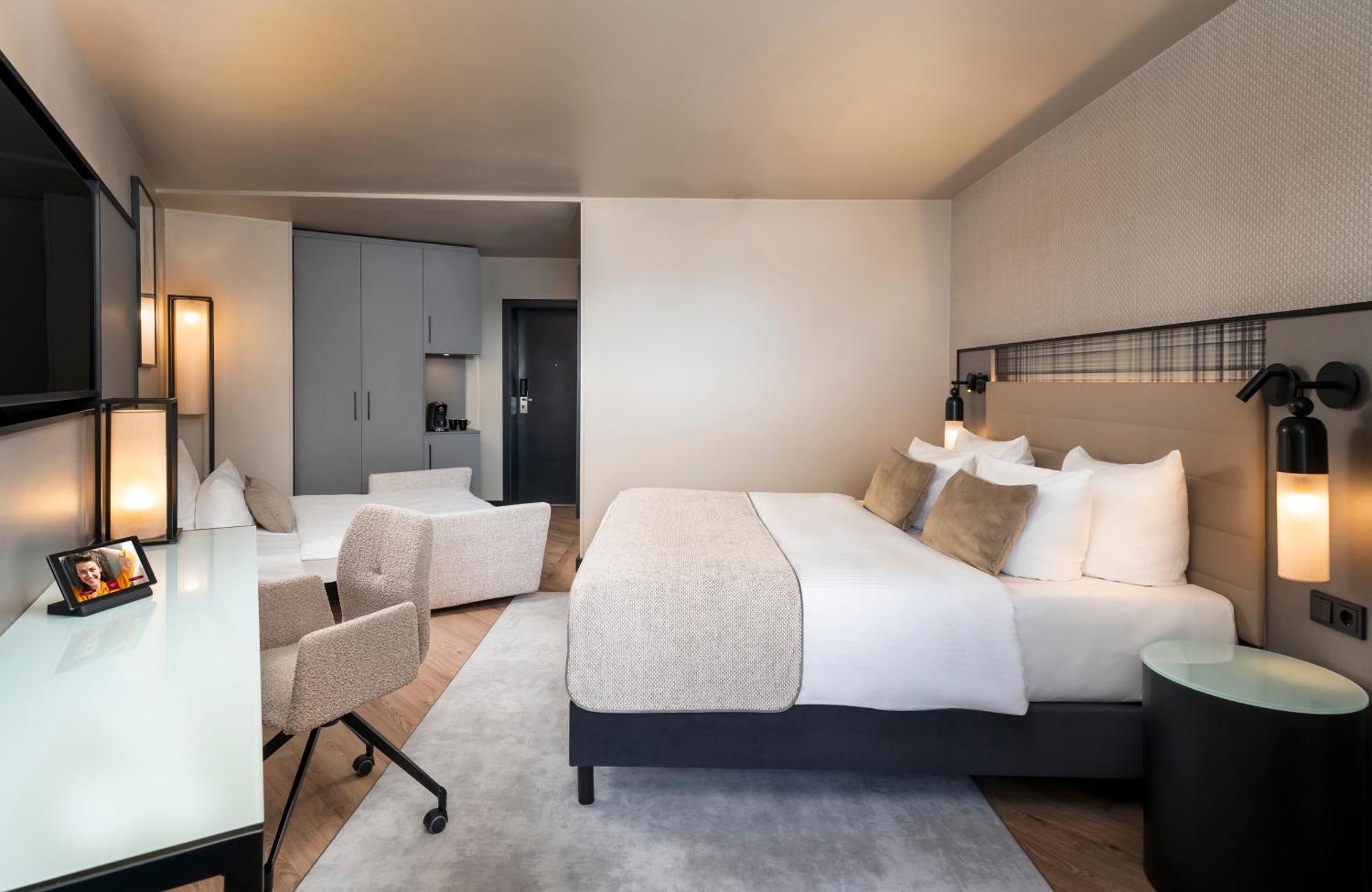 Leonardo Royal Frankfurt 4*