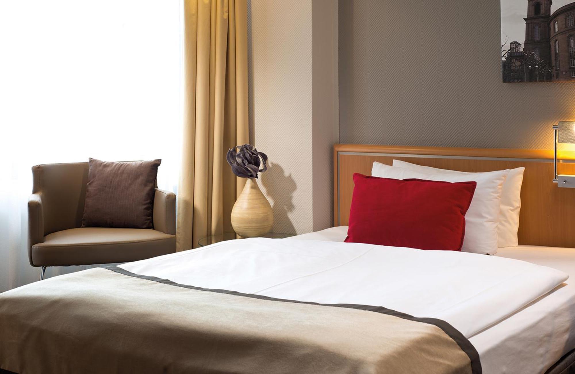 Leonardo Royal Frankfurt Hotel 4*