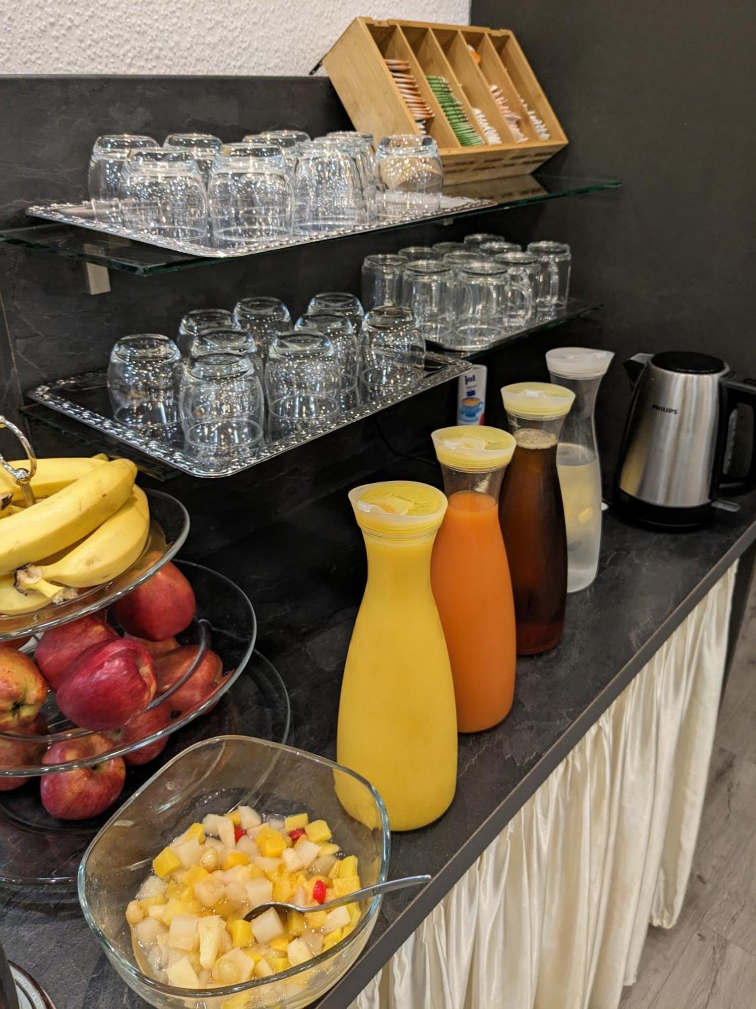Adler Frankfurt Hotel 3*