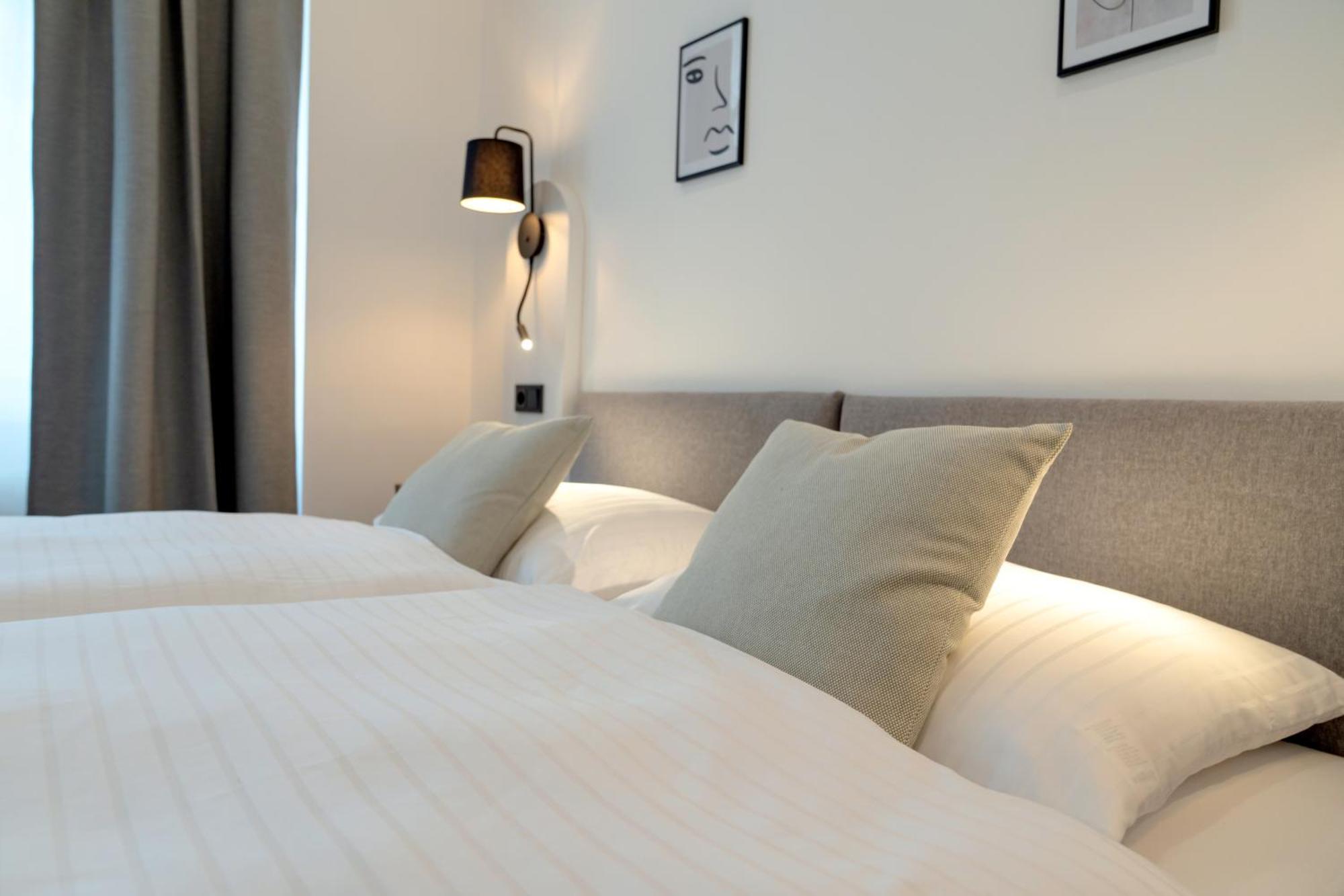 We Shortstay Hotel *