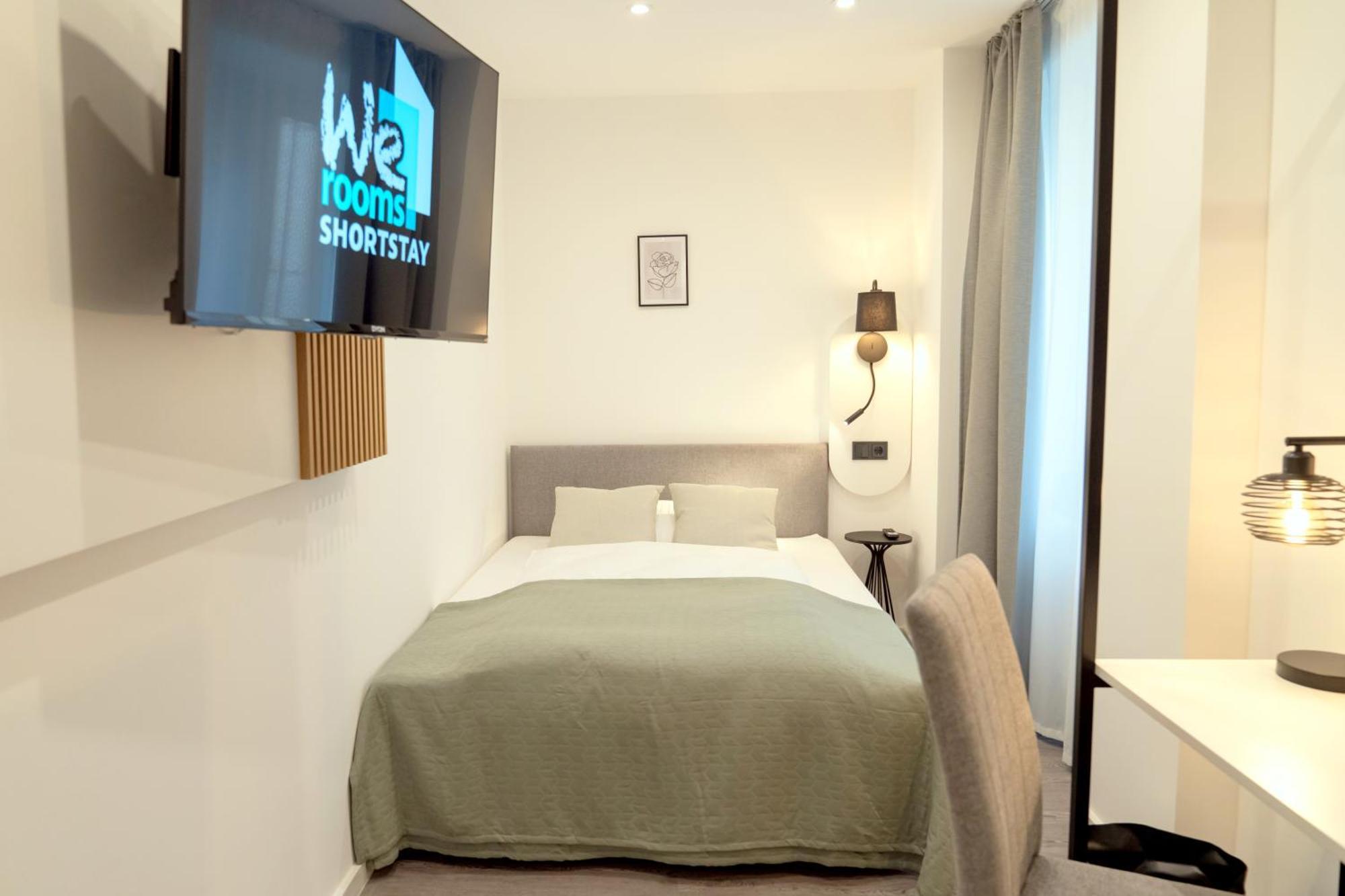 We Shortstay Hotel *