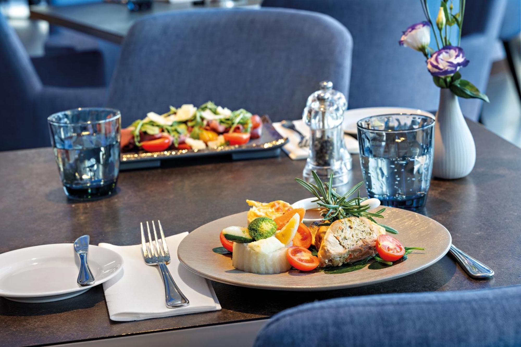 Hotel Leonardo Royal Frankfurt 4*