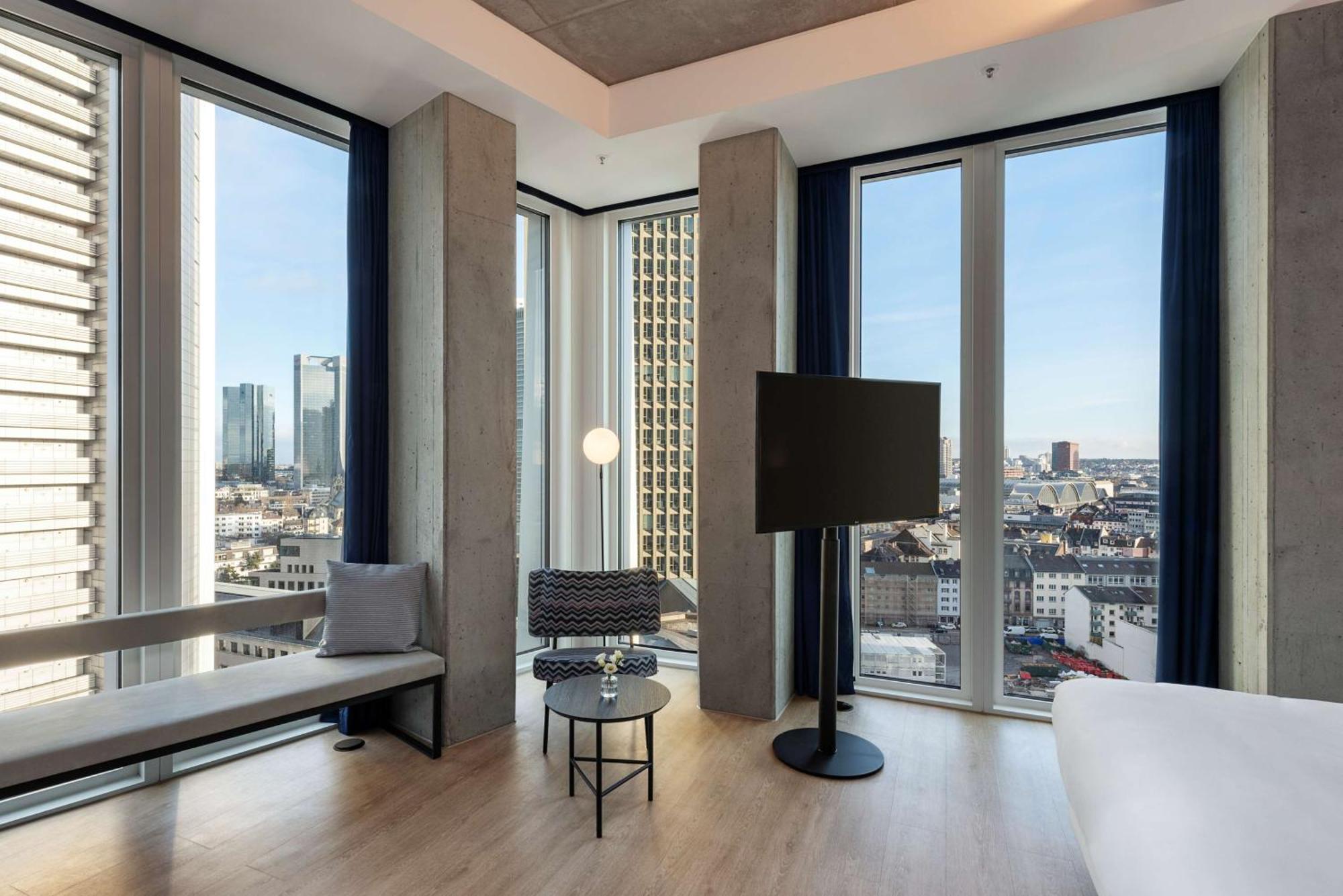 Hotel Nhow Frankfurt 4*
