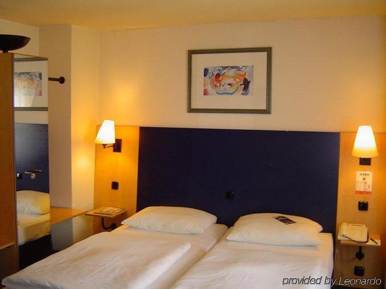 Comfort Frankfurt Central Station Hotel