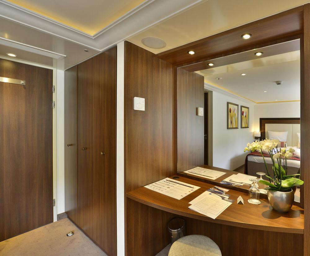 Faircruise Business Hotelship Frankfurt Hotel