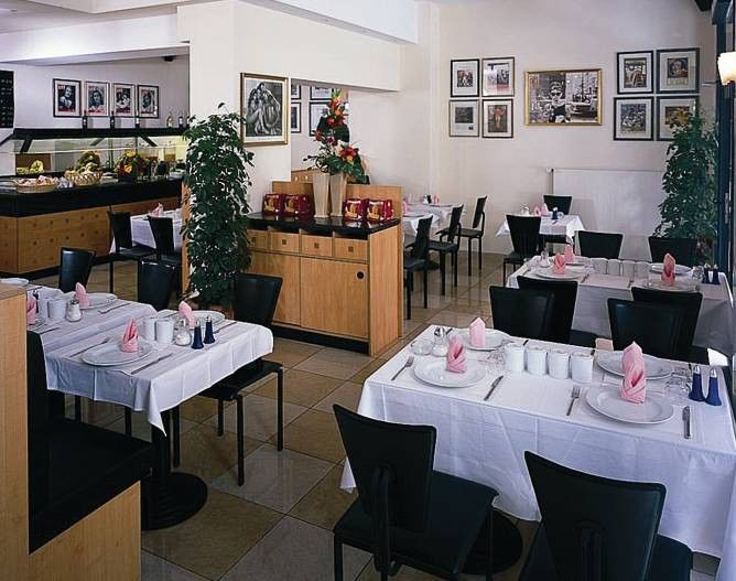 Hotel Comfort Frankfurt Central Station 3*