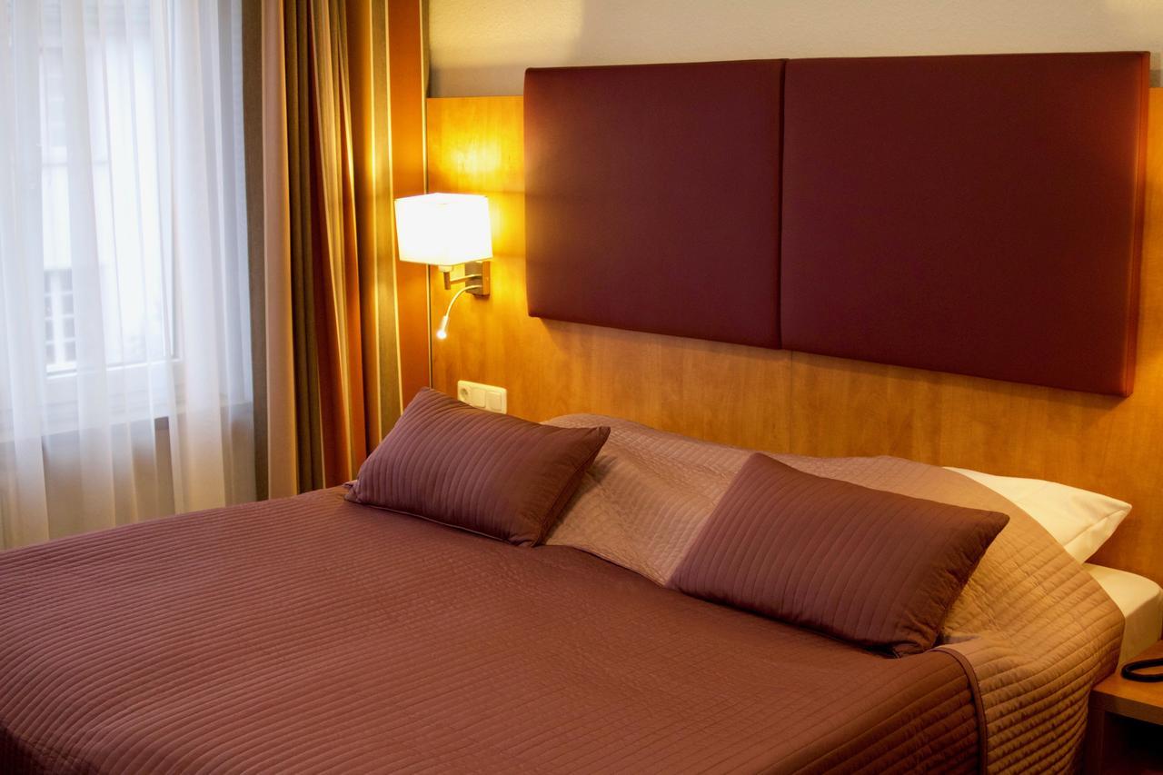 Niederrad Aparthotel 3*