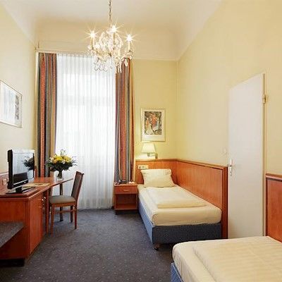 Centro National Frankfurt City, Trademark Collection By Wyndham Hotel 3*
