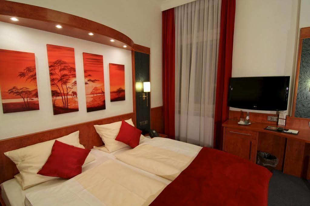 West An Der Bockenheimer Warte Hotel
