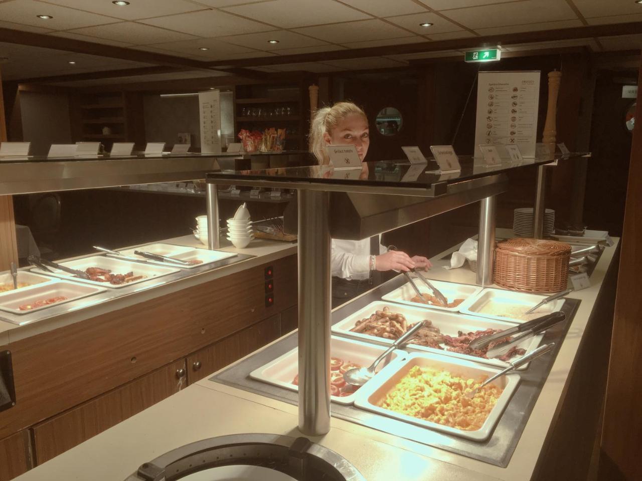 Botel Select Ms Charles Dickens - Frankfurt 5*