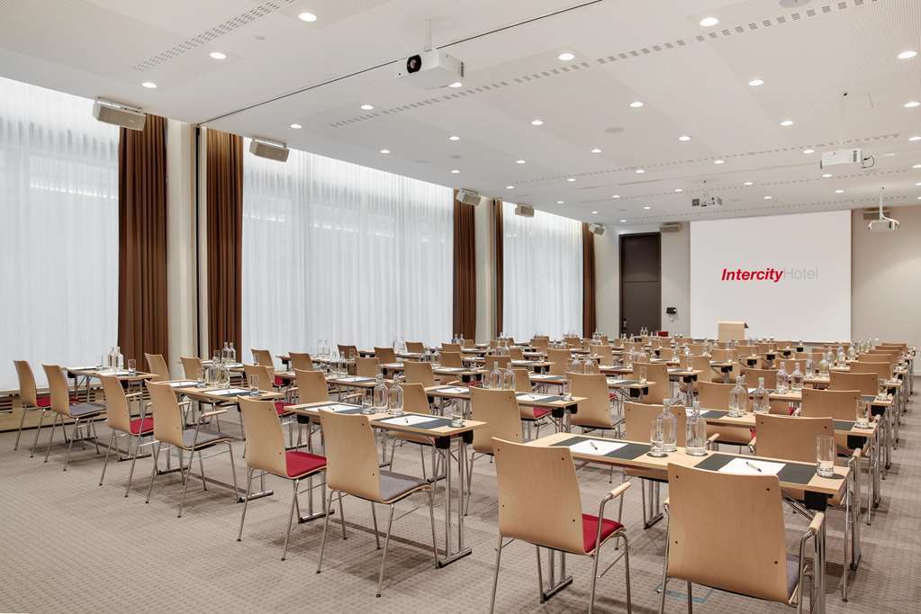 Intercityhotel Frankfurt Hbf