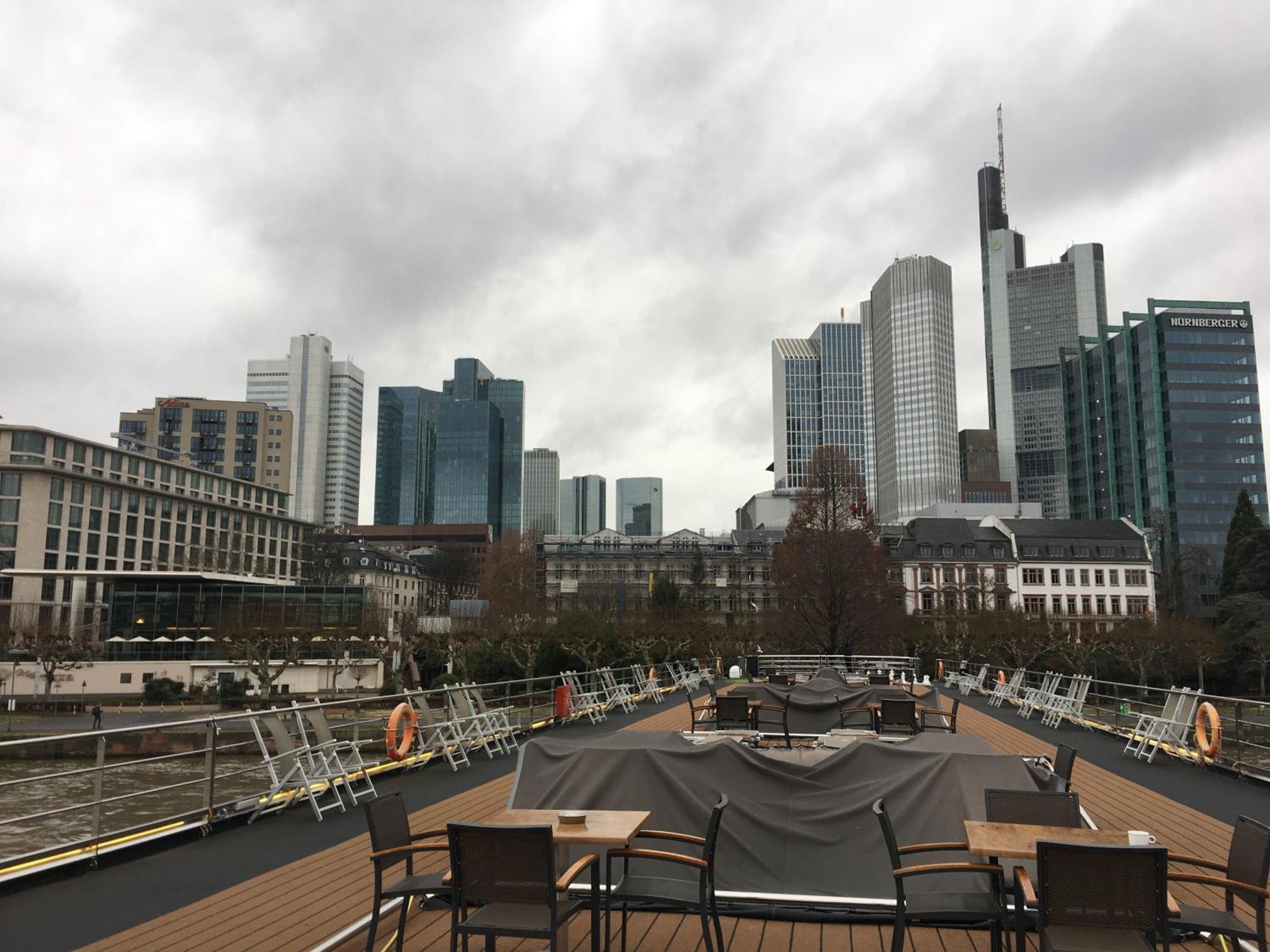 Select Ms Charles Dickens - Frankfurt Frankfurt am Main