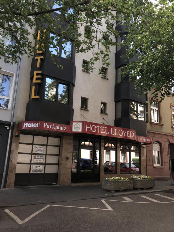Lloyed Hotel