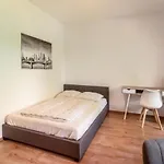 Suiteable living-Gemütliches Apartment zentral, Balkon in Sachsenhausen
