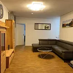 Three Bedroom Apartment In City Centre With A Grand Garden
